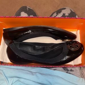 tory burch flats